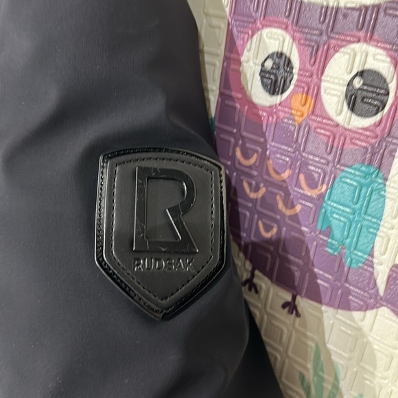 Selling my rudsak winter jacket size 4 (large) - Picture 3 of 10